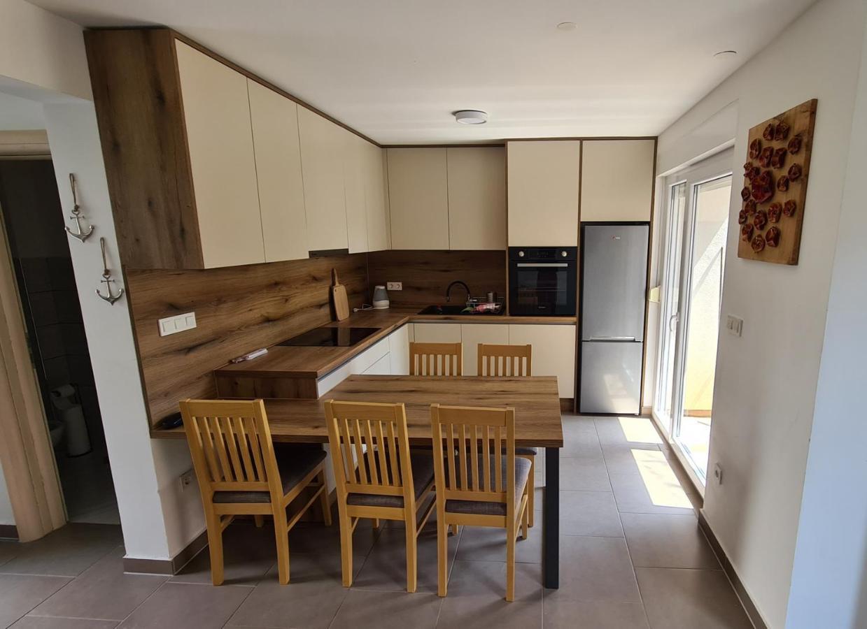 Apartment Paklina Starigrad Paklenica Exteriér fotografie